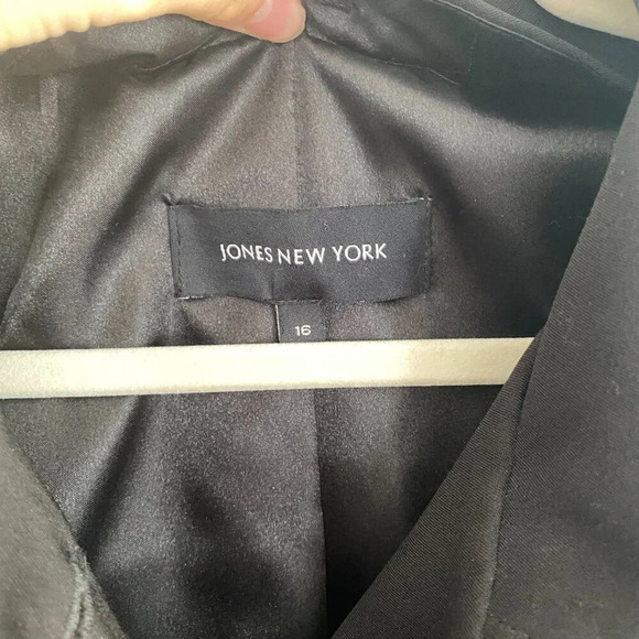 JONES New York Black Dressy  Lined Trench Coat Size 16 - Picture 3 of 15